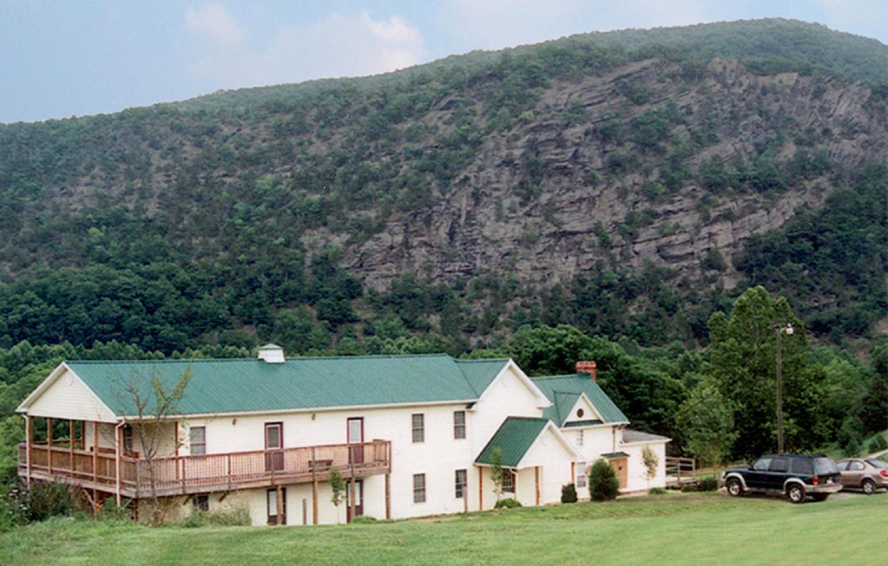 Cliff View Inn Covington Ngoại thất bức ảnh
